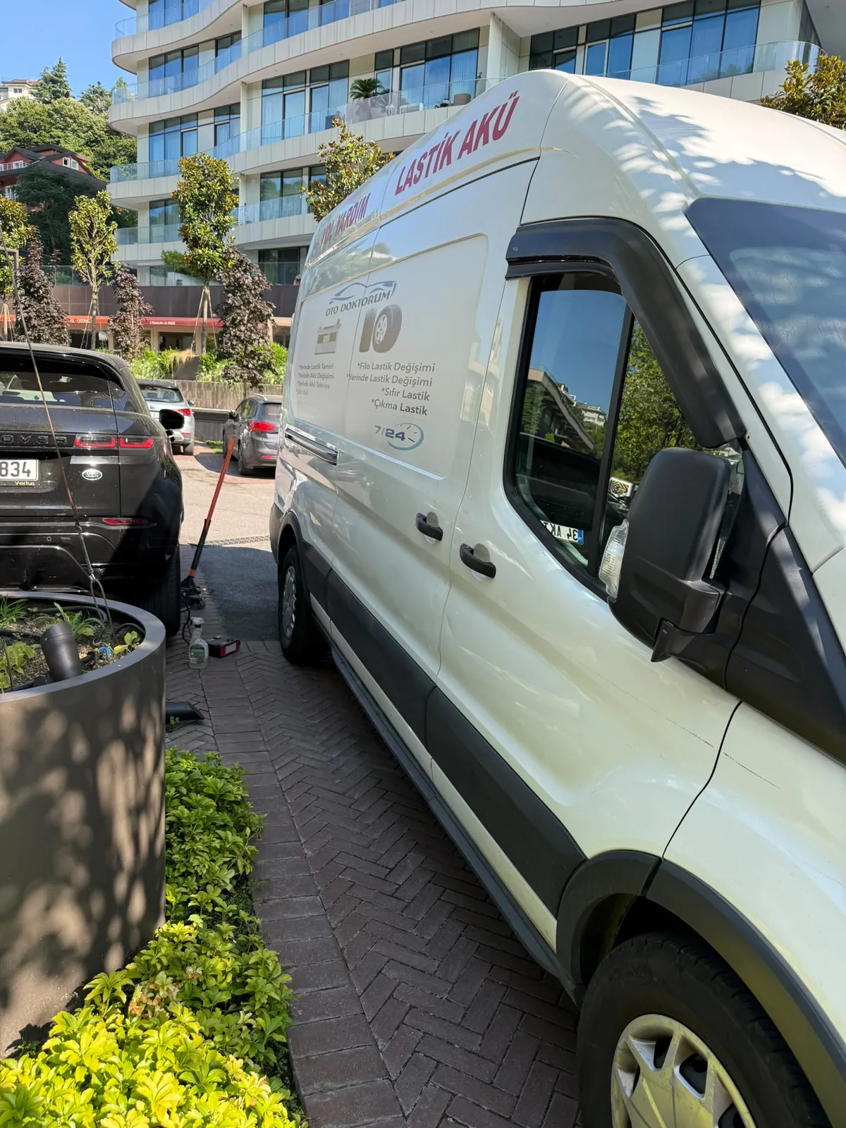 Oto Doktorum yol yardım servis aracı